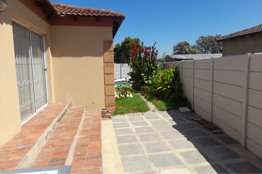 3 Bedroom Property for Sale in Vredelust Western Cape